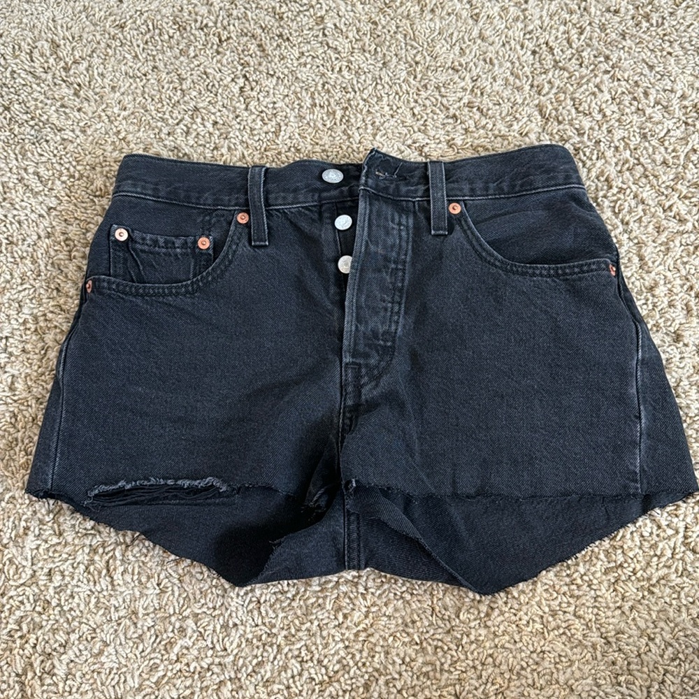 levi’s black 501 shorts